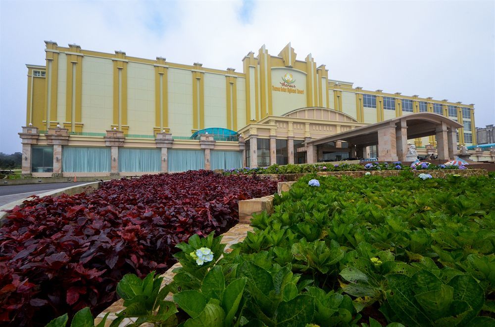 Thansur Sokha Hotel Kampot Exterior photo